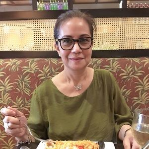 Meet your Posher, Lidia